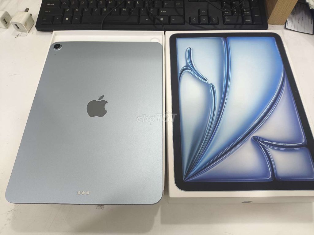 iPad Air M3 128GB Xanh 11inch Wifi fullbox 99%. Mua bán Máy tính bảng tại Quận Bình Thạnh Tp Hồ Chí Minh được đăng bởi DKSV hình 1