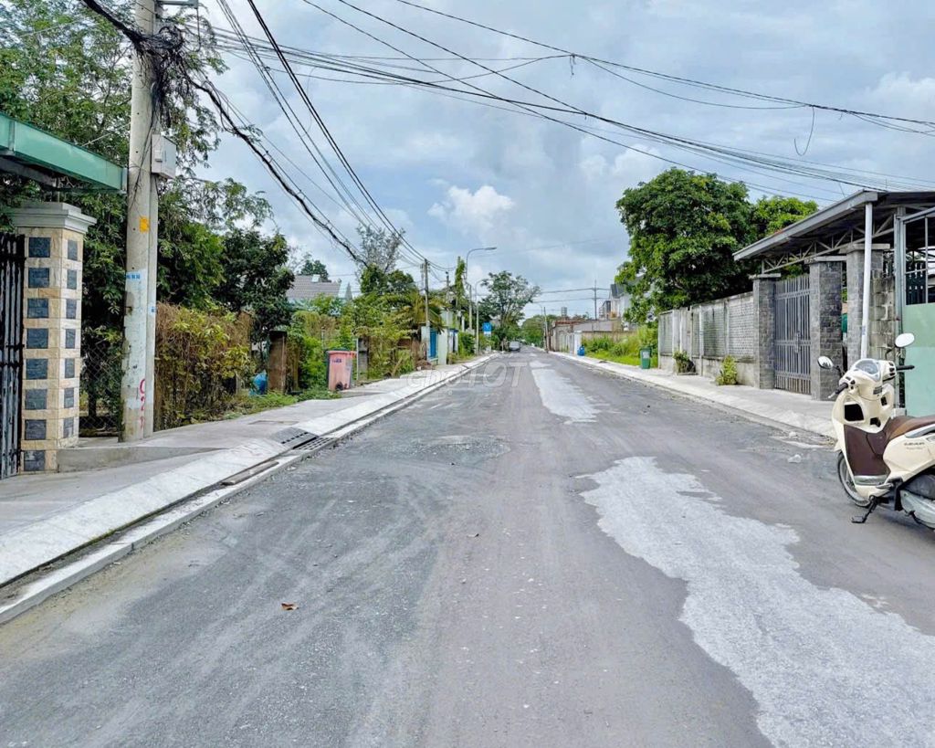 SIÊU PHẨM. LÔ ĐẤT 381m2 NGAY TRUNG TÂM THỊ TRẤN CỦ CHI CHỐT GIÁ 620tr Nguyễn viết xuân, Xã Tân An Hội, Huyện Củ Chi, Tp Hồ Chí Minh Huyện Củ Chi Tp Hồ Chí Minh