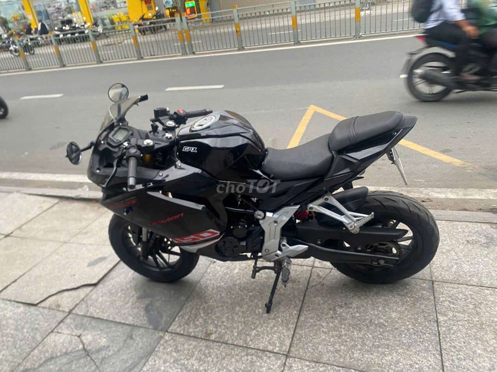 Mô tô gpx 150 gn 2020 mới 90% bstp chính chủ. Mua bán Xe máy tại Quận Tân Phú Tp Hồ Chí Minh được đăng bởi Tuanduy hình 5