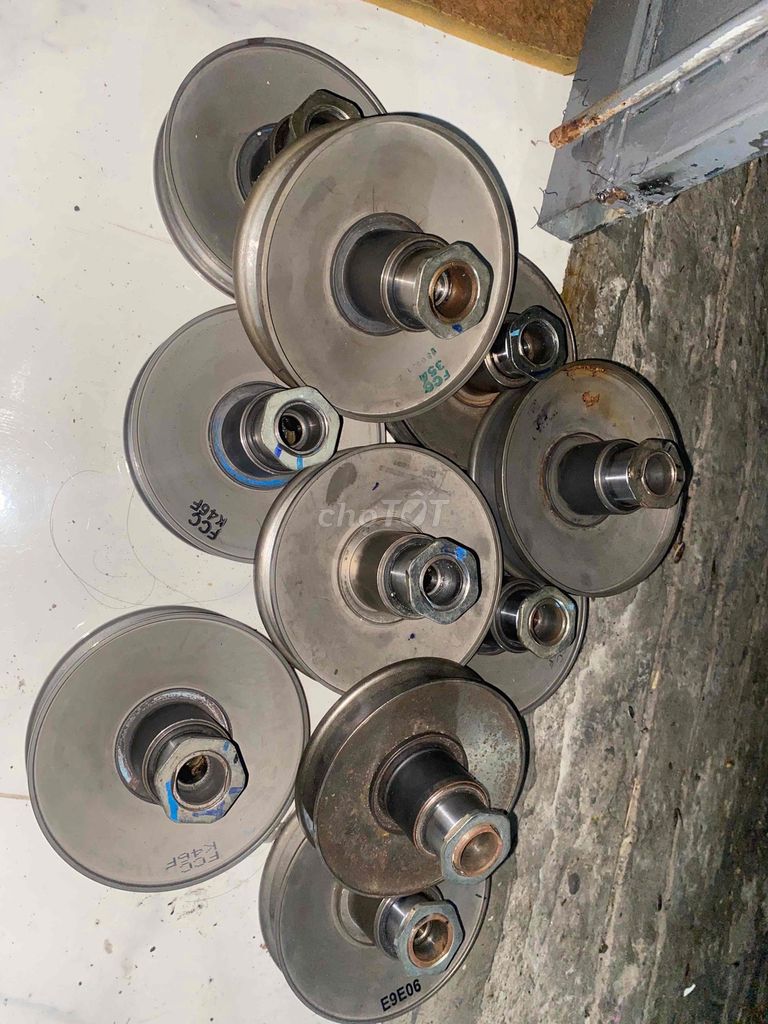 Phụ tùng xe máy Buly zin Vario. Mua bán Phụ tùng xe tại Quận 12 Tp Hồ Chí Minh được đăng bởi cubincuto hình 1