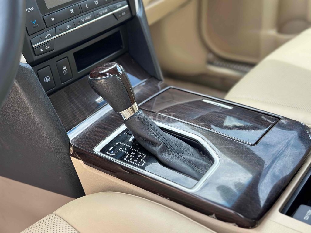 Toyota Camry 2018 2.0E - 128000 km. Mua bán Ô tô tại Quận 12 Tp Hồ Chí Minh được đăng bởi F2Auto hình 8