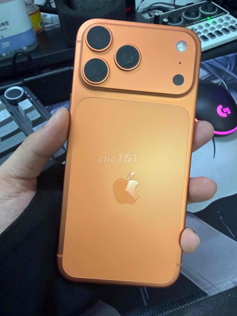 Apple iPhone 17 Pro Max 256GB Cam Đẹp Keng. Mua bán Điện thoại tại Quận Tân Phú Tp Hồ Chí Minh được đăng bởi Hoàng Diệu hình 1