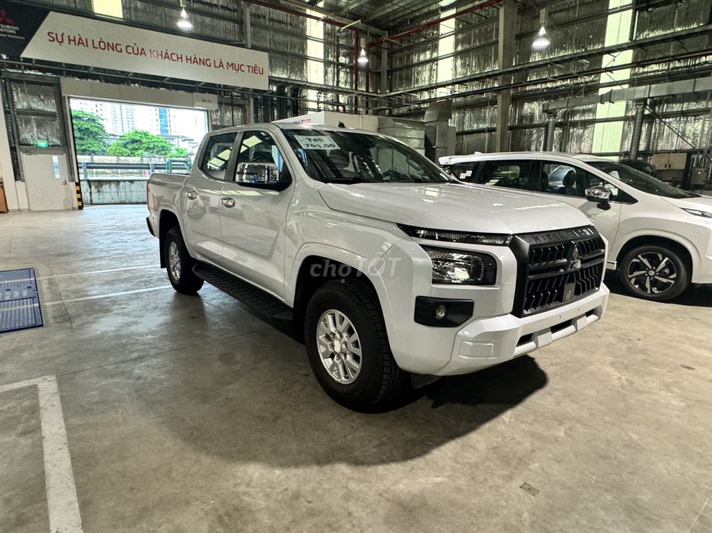 MITSUBISHI TRITON / Giảm 100% TB/ Xe sẵn giao ngay. Mua bán Ô tô tại Quận 1 Tp Hồ Chí Minh được đăng bởi Nam Mitsubishi Quận 1 hình 2