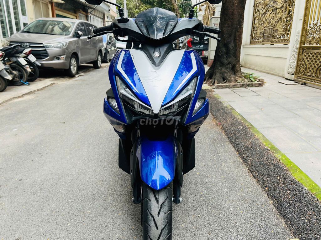 YAMAHA NVX 155 PHANH ABS XANH BIỂN 29. Mua bán Xe máy tại Quận Nam Từ Liêm Hà Nội được đăng bởi Hoàng Lan hình 1