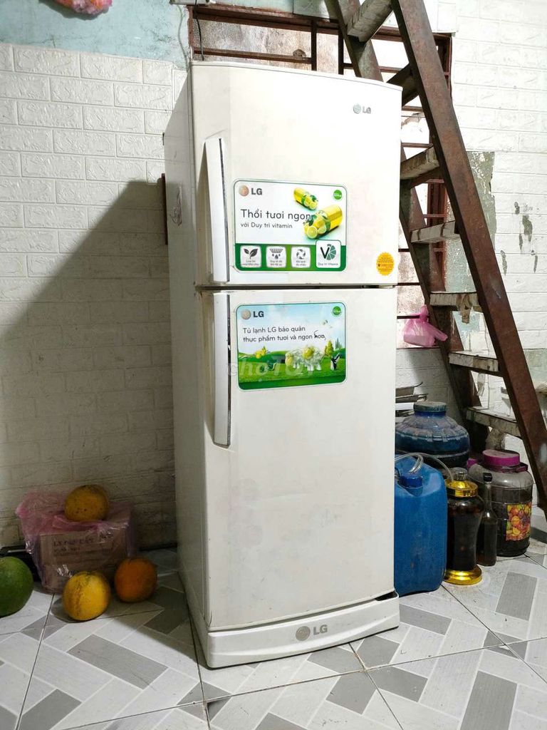 Tủ lạnh LG 195 lít, máy móc zin sạch sẽ, mát nhanh