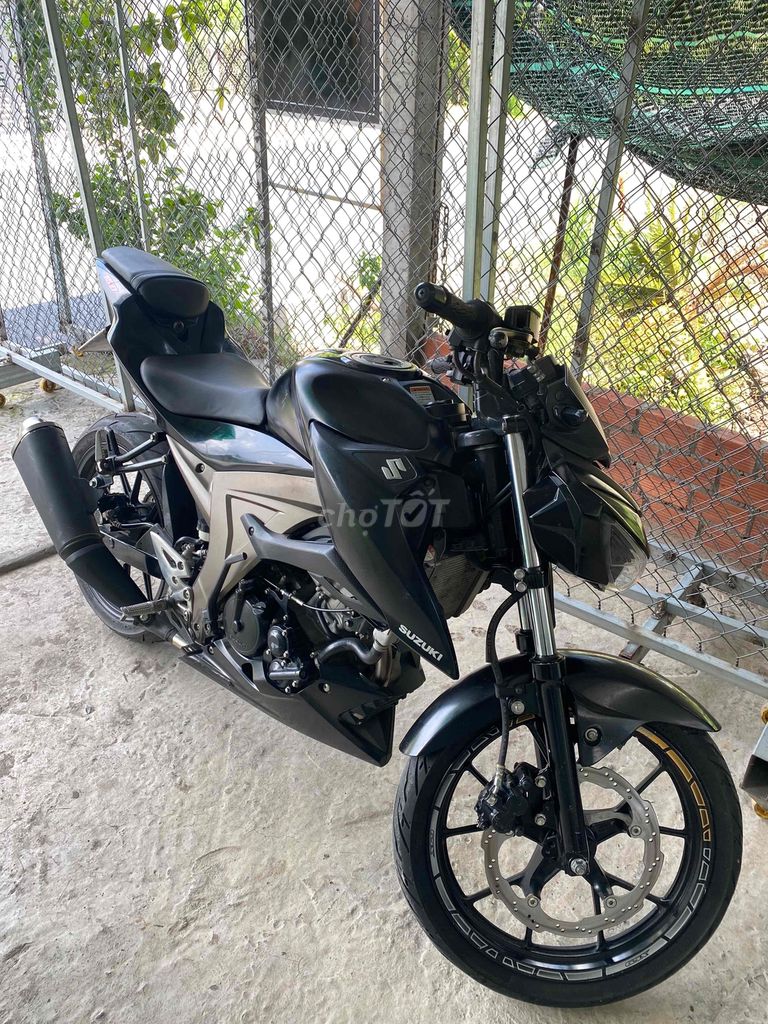 GSX S150 cần lên cc nên cần nhượng lại. Mua bán Xe máy tại Thành phố Mỹ Tho Tiền Giang được đăng bởi Truong Duc hình 3