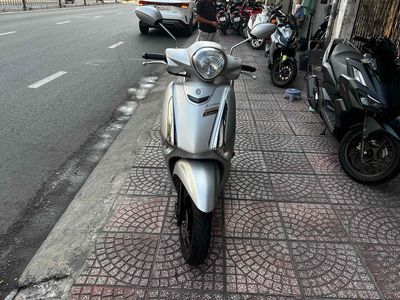Yamaha Latte 2022 Bạc Smartkey