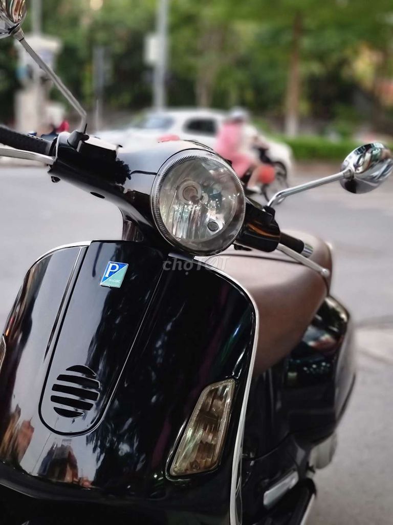 Tứ quý 1111: Vespa GT. Mua bán Xe máy tại Quận Ba Đình Hà Nội được đăng bởi Bách hình 6