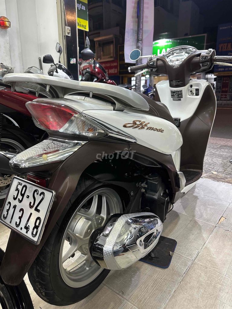 SH mode 2015 xe đẹp.BSTP 1 đời chủ công chứng. Mua bán Xe máy tại Quận Bình Thạnh Tp Hồ Chí Minh được đăng bởi Lê Nhân hình 4