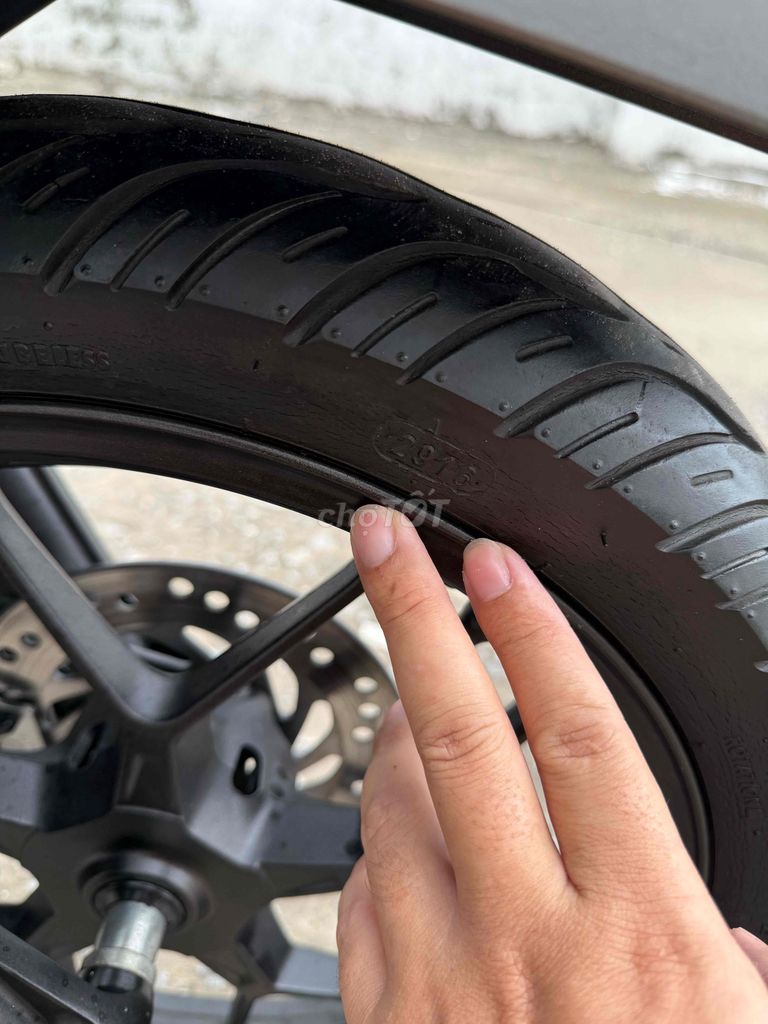 Vario 150 2016 mẫu cũ màu vàng cát.. Mua bán Xe máy tại Quận Ô Môn Cần Thơ được đăng bởi Trần Tùng hình 10