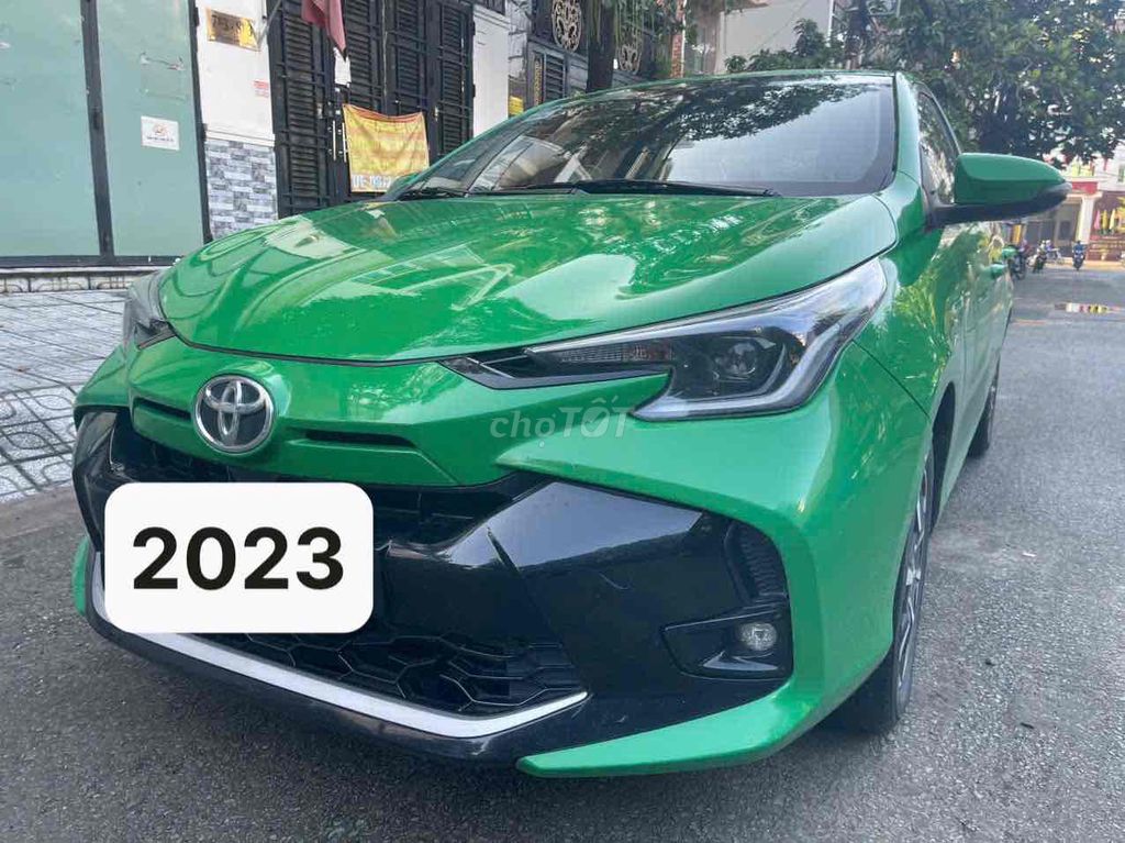 Toyota Vios E 2023, синий этаж, номер 108 000 км