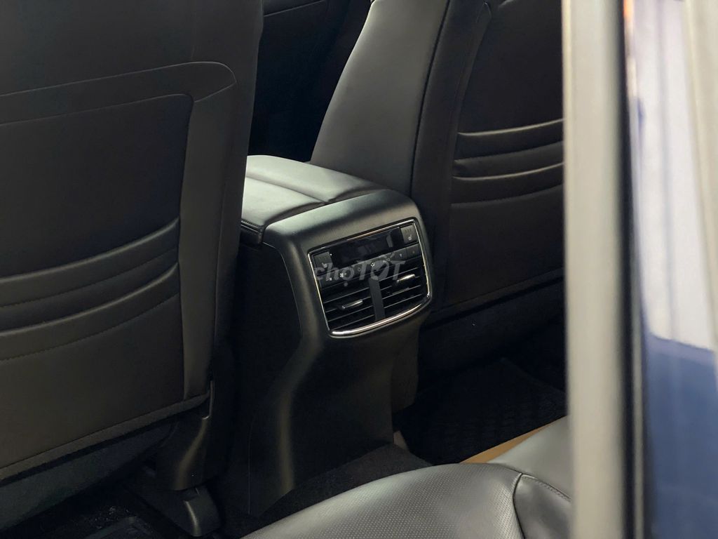 Mazda CX 8 Premium AWD 2020 - 40000 km. Mua bán Ô tô tại Quận 7 Tp Hồ Chí Minh được đăng bởi Kim Ngân Xe Lướt hình 9