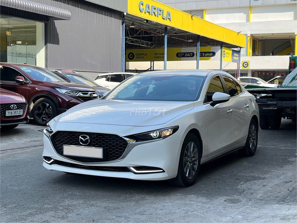 MAZDA 3 1.5 LUXURY 2023 GIA ĐÌNH LƯỚT 1 CHỦ HT 70%. Mua bán Ô tô tại Thành phố Thủ Đức Tp Hồ Chí Minh được đăng bởi Hiếu hình 3