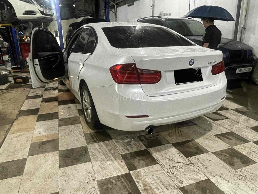 BMW 3 Series 2***0 km. Mua bán Ô tô tại Quận Đống Đa Hà Nội được đăng bởi kiên hình 2