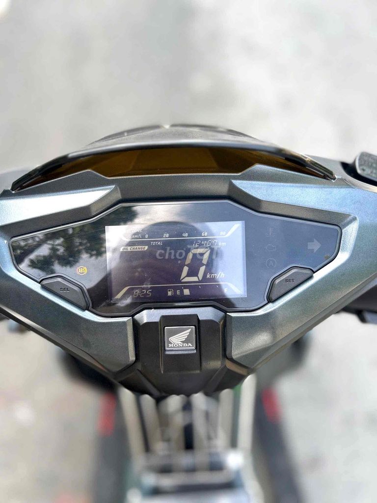 AB 160 ABS 2023 xanh ĐB – Xe đẹp keng, zin toàn bộ. Mua bán Xe máy tại Thị xã Tân Uyên Bình Dương được đăng bởi Xe máy cũ 360 Bình Dương hình 5