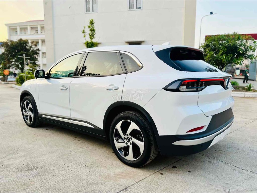 VinFast VF8 S 2024 Trắng. Mua bán Ô tô tại Quận 12 Tp Hồ Chí Minh được đăng bởi VinFast An Sương Quốc Lộ 1A hình 6