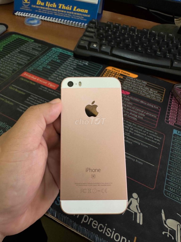 Iphone 5SE. Mua bán Điện thoại tại Thành phố Biên Hòa Đồng Nai được đăng bởi Black  hình 1