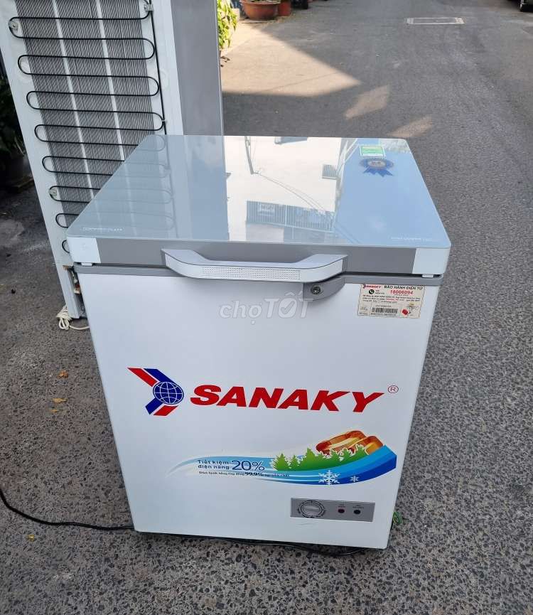 Thanh lý tủ đông Sanaky 100L mặt kính zin đẹp 90%