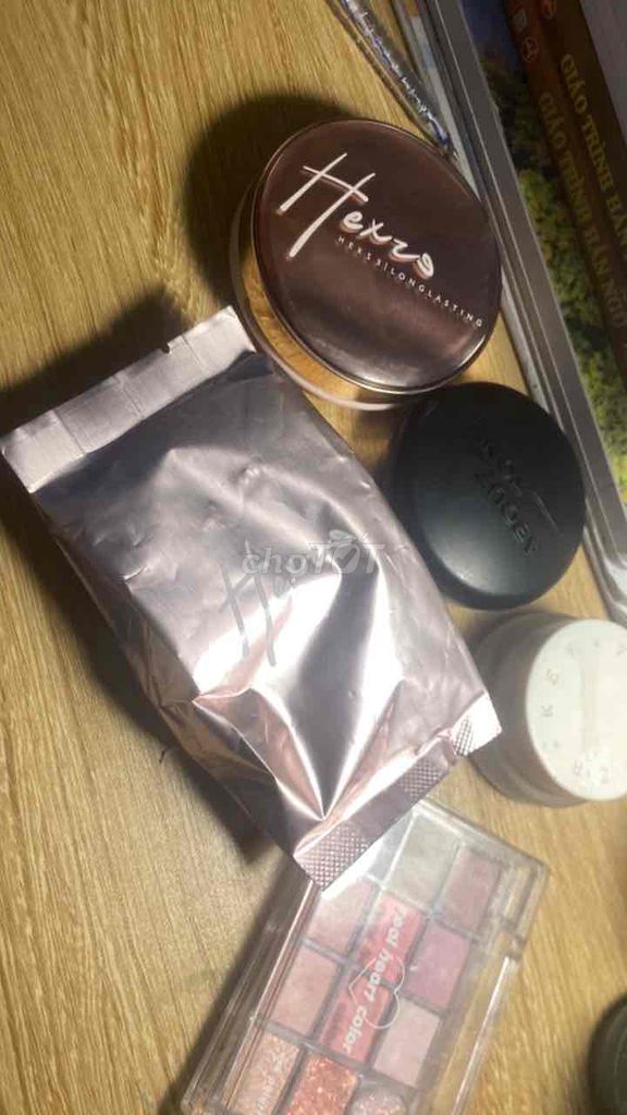 Phấn phủ cushion Hexze Nữ. Mua bán Phụ kiện thời trang khác tại Quận Nam Từ Liêm Hà Nội được đăng bởi Duonghongvi hình 1