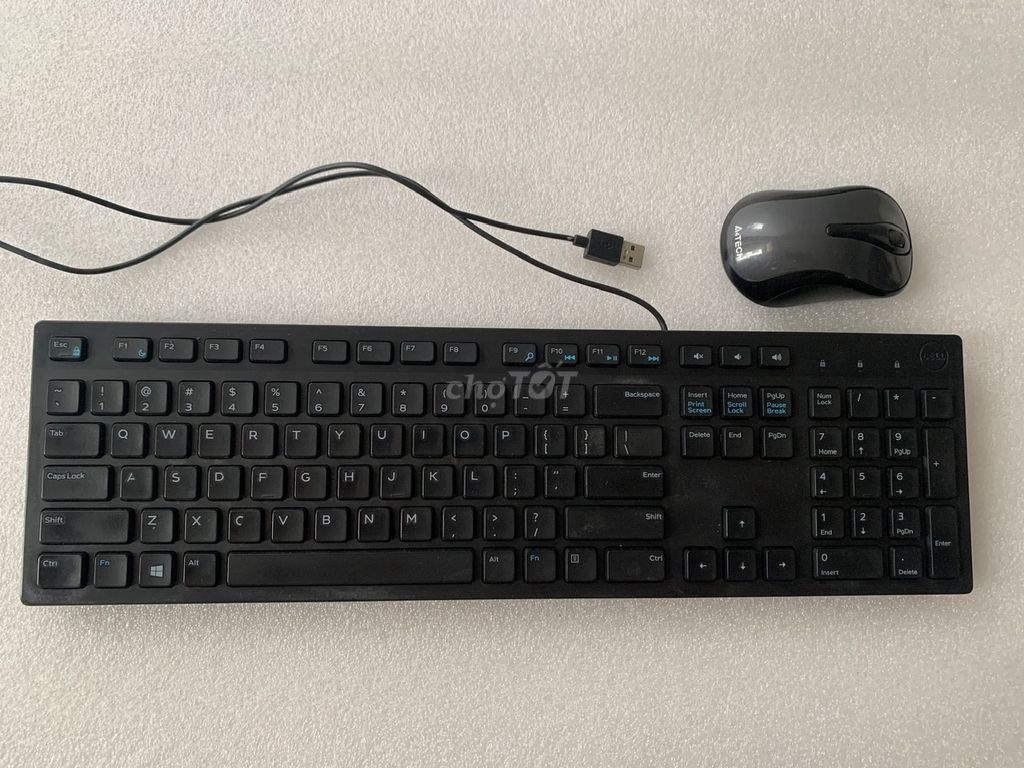 Chuột không dây A4Tech  +  Bàn phím chuột Dell . Mua bán Phụ kiện (Màn hình, Chuột...) tại Quận 3 Tp Hồ Chí Minh được đăng bởi mr. thanh hình 1