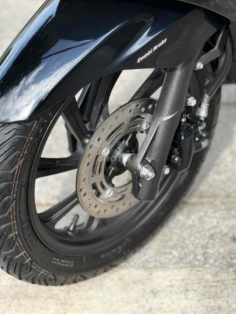 cần bán xe PCX 2019 đẹp ken lốp rin theo xe. Mua bán Xe máy tại Quận Cẩm Lệ Đà Nẵng được đăng bởi SƠN THỊNH  hình 7