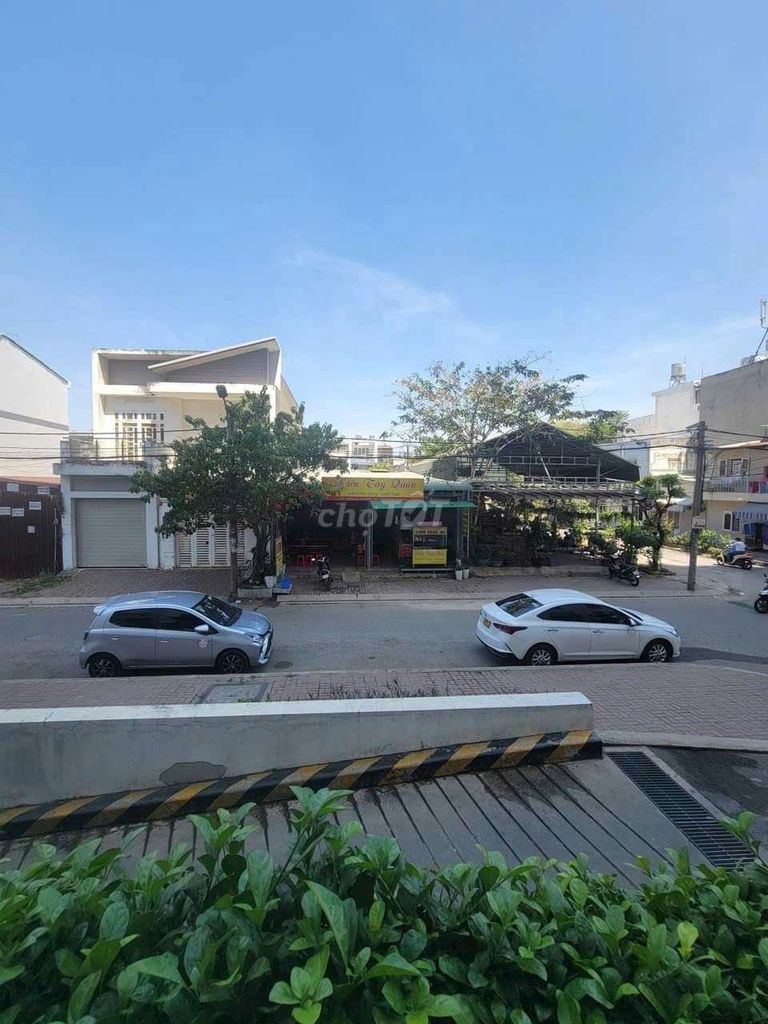 SHOPHOUSE 57M2, SD 100M2 SỔ RIÊNG  CC SÀI GÒN  METRO PARK GIÁ 2,75 TỶ