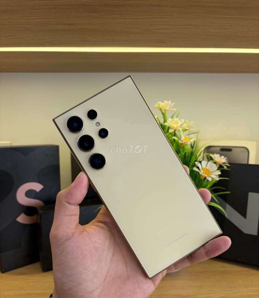 Samsung S24Ultra màu Gold sang trọng. Mua bán Điện thoại tại Quận Bình Tân Tp Hồ Chí Minh được đăng bởi Ngọc Tài Moile hình 1
