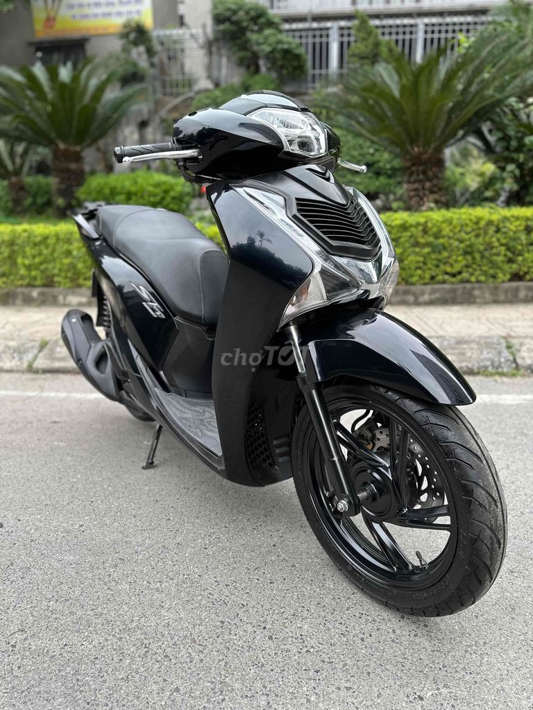 SH Việt Nam 2017! 125 phanh Cbs . máy zin - 9 chủ. Mua bán Xe máy tại Quận Hoàng Mai Hà Nội được đăng bởi Xe Máy Quân Oanh  hình 1