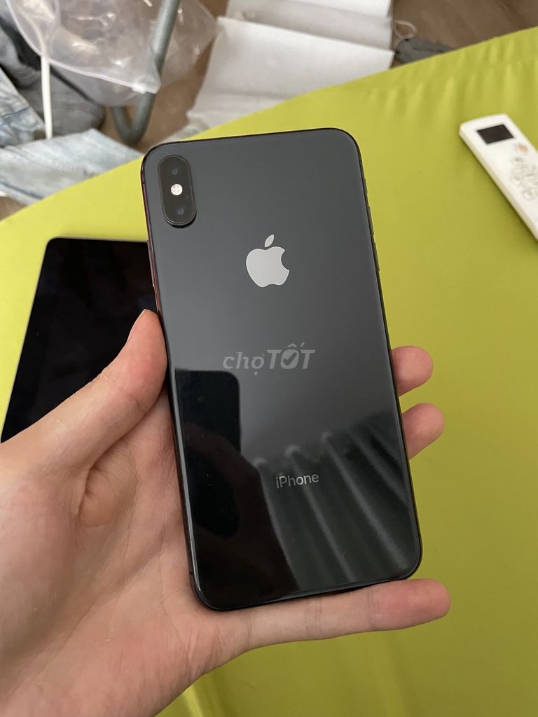 iPhone Xs Max 64G Qt còn Bh 2th