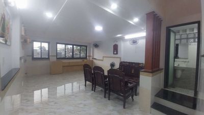 Cho thuê phòng đẹp rộng ở được đông | Có thang máy | Gần Bv Thủ Đức