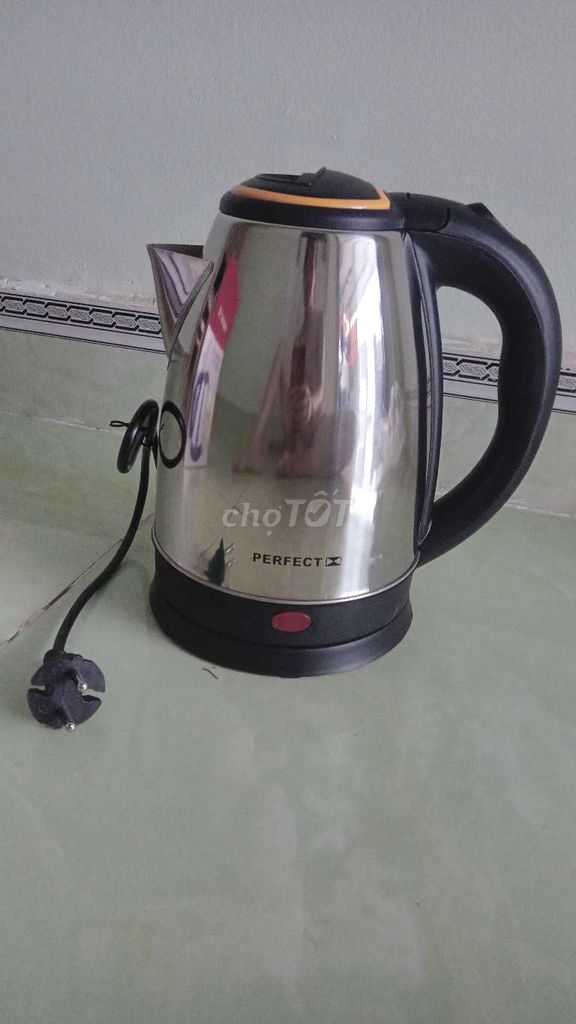Ấm đun siêu tốc PERFECT PF-B5 2.0L Bạc. Mua bán Bếp, lò, đồ điện nhà bếp tại Quận Liên Chiểu Đà Nẵng được đăng bởi Nini hình 1