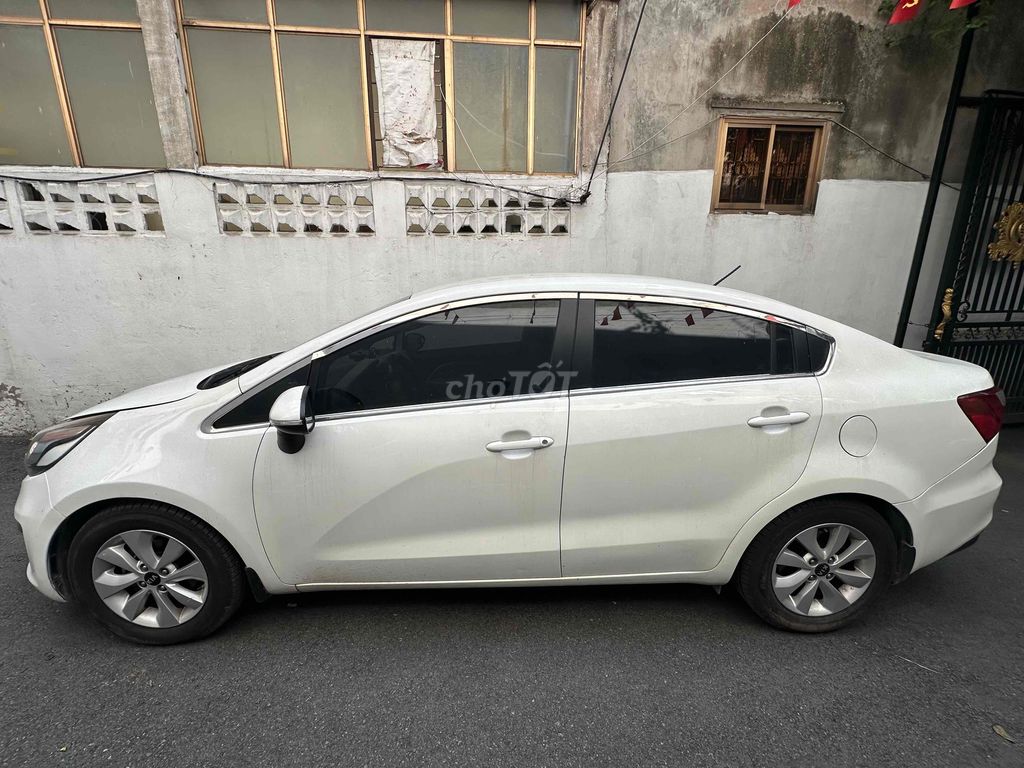Kia Rio 2015 1.4 AT Sedan - 87000 km. Mua bán Ô tô tại Quận Long Biên Hà Nội được đăng bởi Nguyễn Hưng hình 1