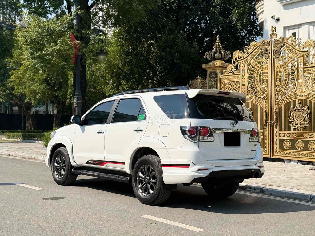 Toyota Fortuner 2016 2.7V TRD 4x2 - 110000 km. Mua bán Ô tô tại Quận Cầu Giấy Hà Nội được đăng bởi Tien Thanh hình 6