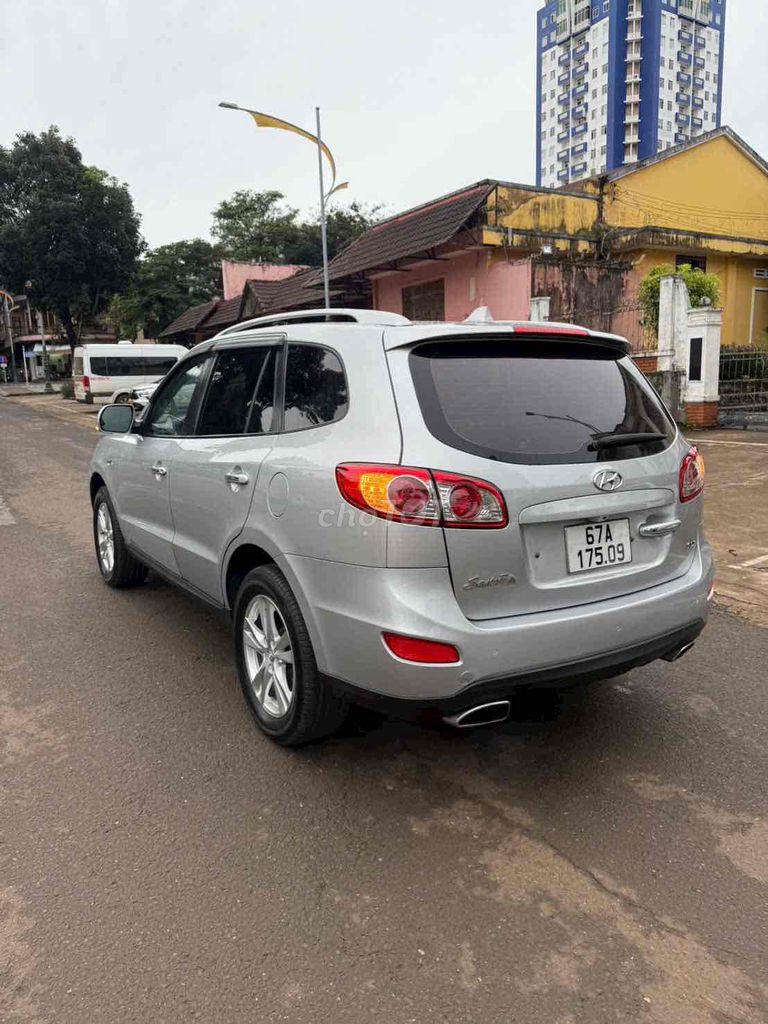 Hyundai Santa Fe 2009 SLX Bạc. Mua bán Ô tô tại Thành phố Pleiku Gia Lai được đăng bởi Dinh Trung  hình 6