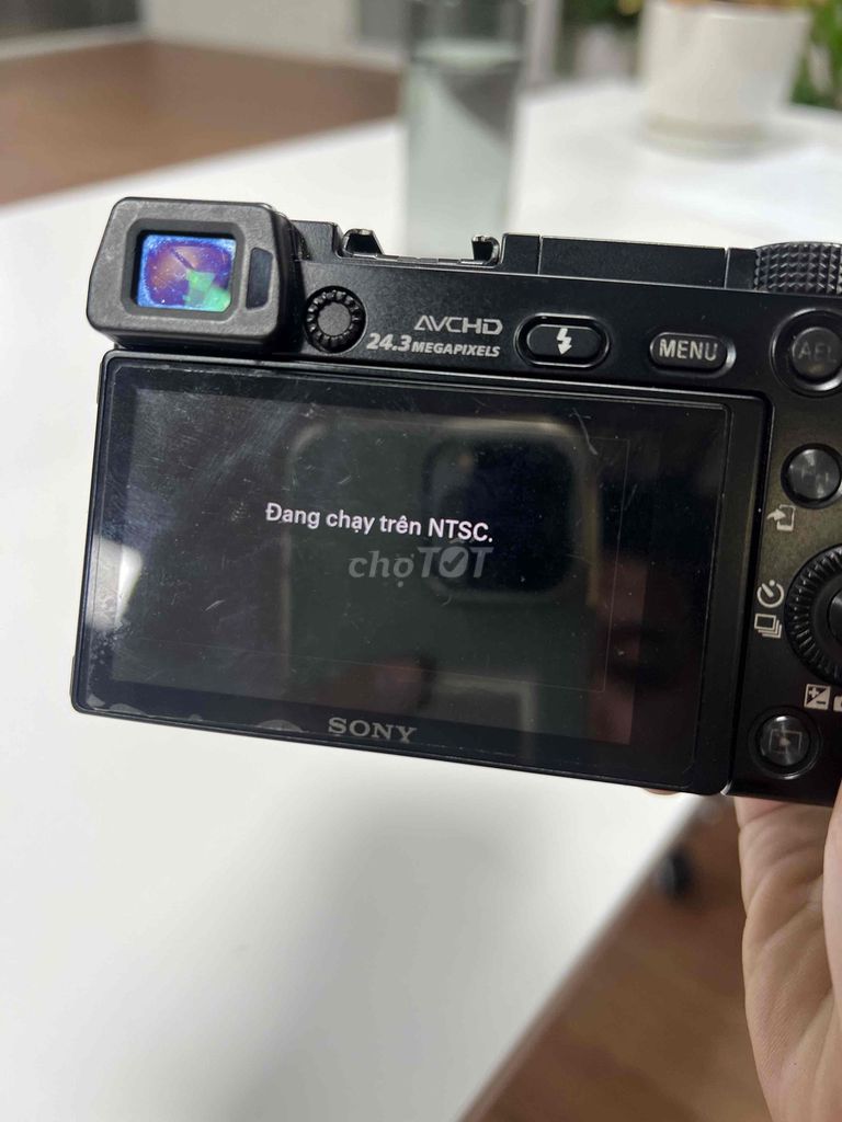 Cần bán sony A6000. Mua bán Máy ảnh, Máy quay tại Quận Thanh Khê Đà Nẵng được đăng bởi le hung hình 1