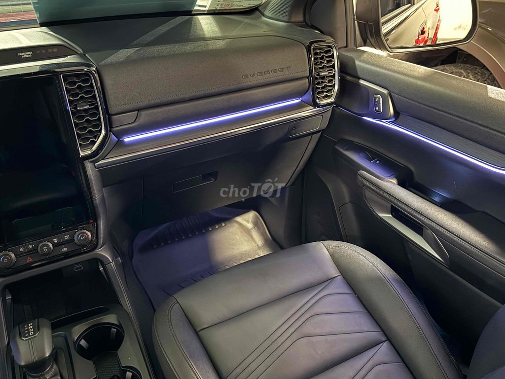 Everest 2 Cầu 11.500km Lên Nhiều Đồ Chơi Đẹp. Mua bán Ô tô tại Quận Tân Bình Tp Hồ Chí Minh được đăng bởi FORD PHỔ QUANG XE CŨ hình 7