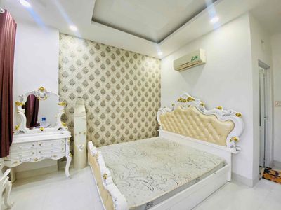 phòng trọ cao cấp mặt tiền quận 2, 25m2 full NT có ban công chỉ 4tr