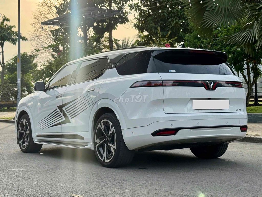 VF9 PLUS 25 - TRANG BỊ HƠN 100tr TIỀN PK. Mua bán Ô tô tại Thành phố Thủ Đức Tp Hồ Chí Minh được đăng bởi Hồng My hình 7