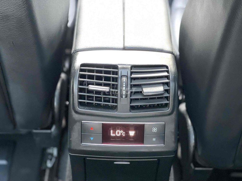 Mercedes E300 sx 2009 màu đen đẹp hiếm có. Mua bán Ô tô tại Quận Cầu Giấy Hà Nội được đăng bởi Cao Quý hình 18