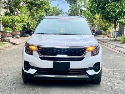 Kia Seltos Luxury 1.4 AT 2023 - 25999 km. Mua bán Ô tô tại Thành phố Thủ Dầu Một Bình Dương được đăng bởi trần thị khánh huyền 
