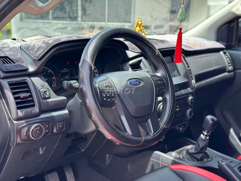 FORD RANGER XLS MT 4x2 2022_Siêu rẻ. Mua bán Ô tô tại Huyện Hòa Thành Tây Ninh được đăng bởi Trung tâm xe cũ Ford Tây Ninh hình 6