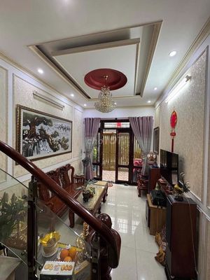 Bán nhà 4 Tầng - Trường Chinh, DT 3.7 x 15.5 - 57m2 - giá 7.6 tỷ TL. Mua bán nhà ở tại Quận Tân Bình Tp Hồ Chí Minh được đăng bởi Đông Hậu