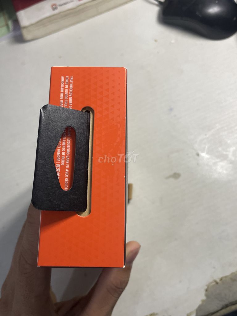 Tai nghe JBL LIVE BEAM 3 Đen Bluetooth. Mua bán Tivi, Âm thanh tại Quận 10 Tp Hồ Chí Minh được đăng bởi tùng trần thanh hình 1