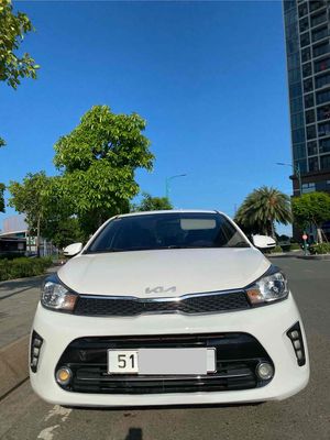 Kia Soluto 1.4 MT 2022 Trắng Số sàn