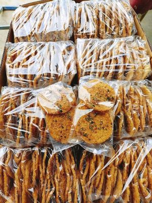 Cơm cháy mắm hành đậm đà sét 10 bịch. Mua bán Đồ ăn, thực phẩm và các loại khác tại Huyện Châu Thành Tiền Giang được đăng bởi Kha Hse