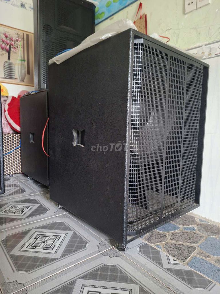 Loa SUB từ neo 50, công suất khủng. Mua bán Tivi, Âm thanh tại Thành phố Dĩ An Bình Dương được đăng bởi Võ Hoàng Nam hình 1