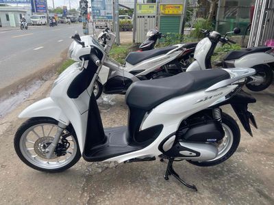 Honda SH Mode 2023 CBS Trắng 24000 km. Mua bán Xe máy tại Quận Bình Thuỷ Cần Thơ được đăng bởi Cửa hàng xe máy Minh Triều hình 1