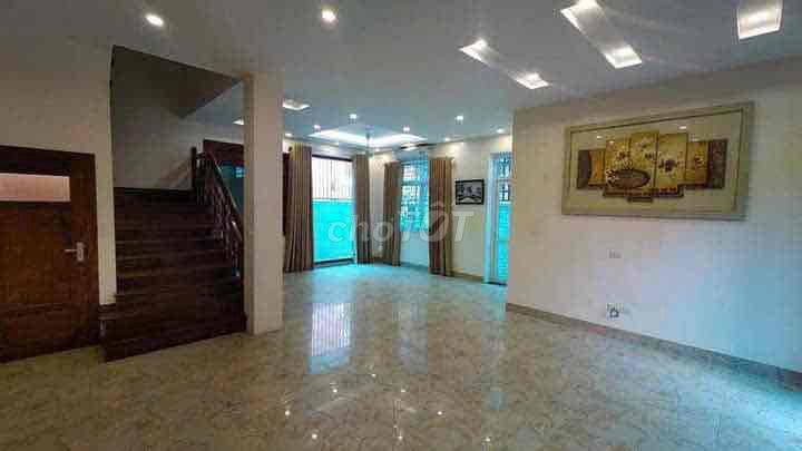 cho thuê biệt thự Mỗ Lao 150m, 3 tầng , 35tr - phân lô vỉa hè