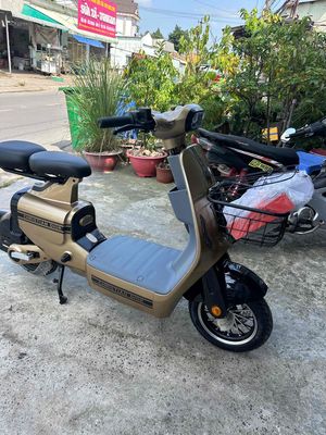 mới mua chua bốc siu. Mua bán Xe điện tại Thị xã Tân Uyên Bình Dương được đăng bởi thanh dat