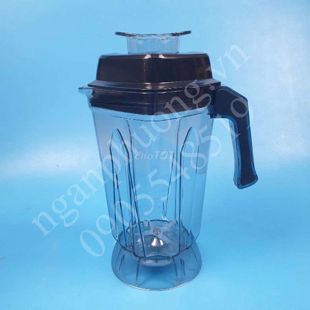 Cối xay sinh tố 2.5 lít, dao 6 cánh, chân tròn. Mua bán Bếp, lò, đồ điện nhà bếp tại Quận Bình Thạnh Tp Hồ Chí Minh được đăng bởi Cửa hàng Ngân Phương hình 1